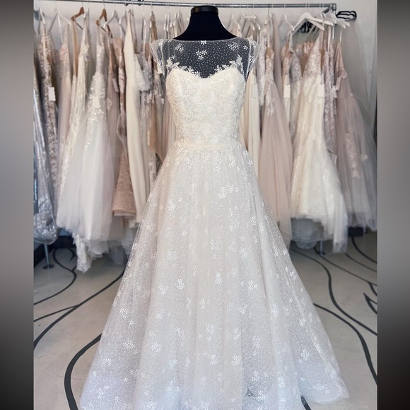 Anne Barge Dresses & Skirts - Anne Barge wedding dress